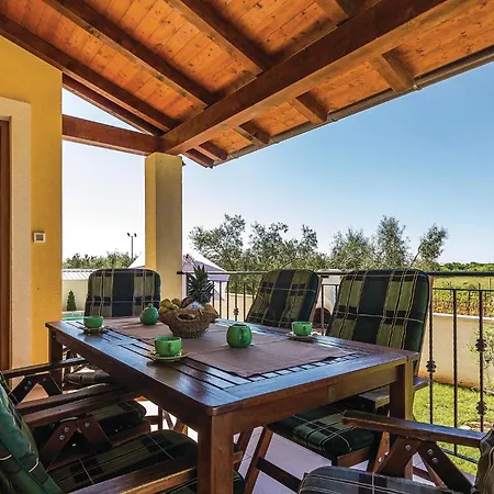 3 Bedroom In בית נופש *